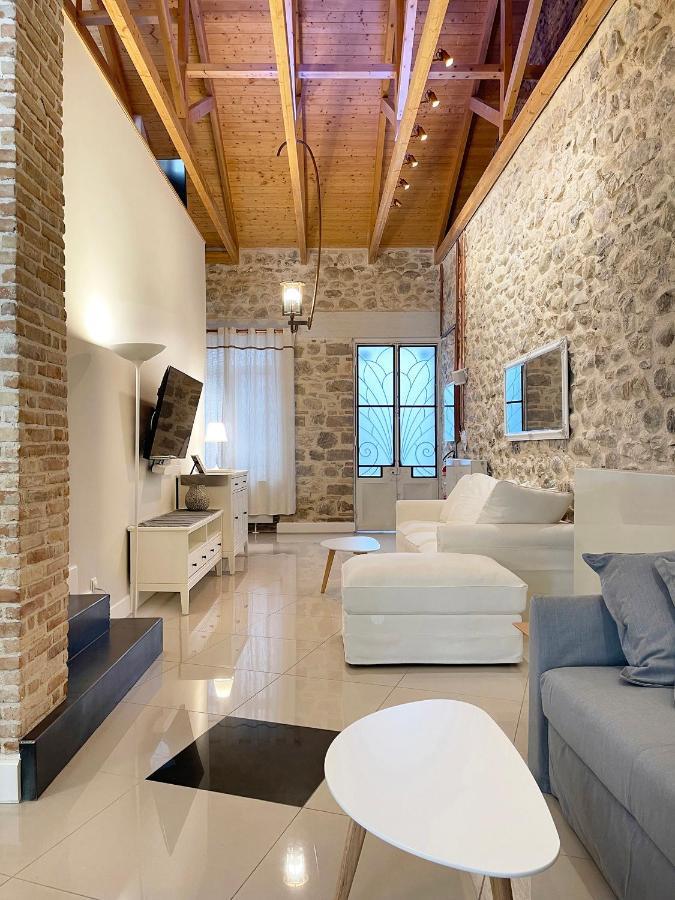 Blue Domino Luxury City Villa Patras Exterior photo